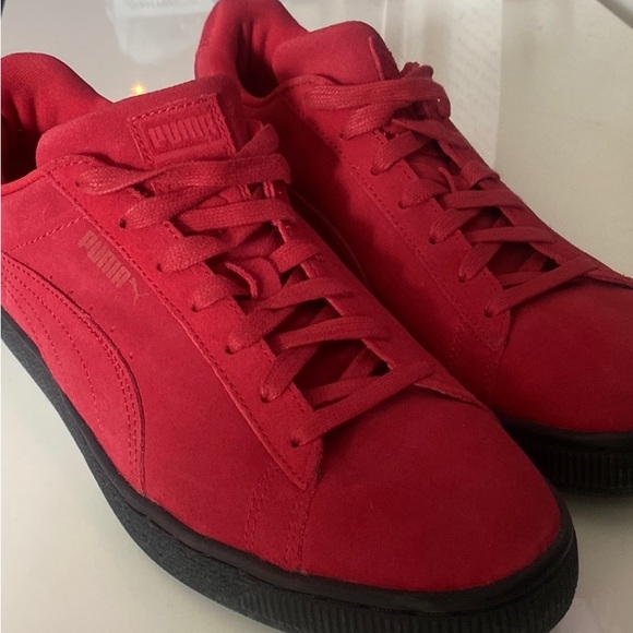 Red Suede Men’s Puma Sneakers - Worn Once Indoors - Picture 13 of 13
